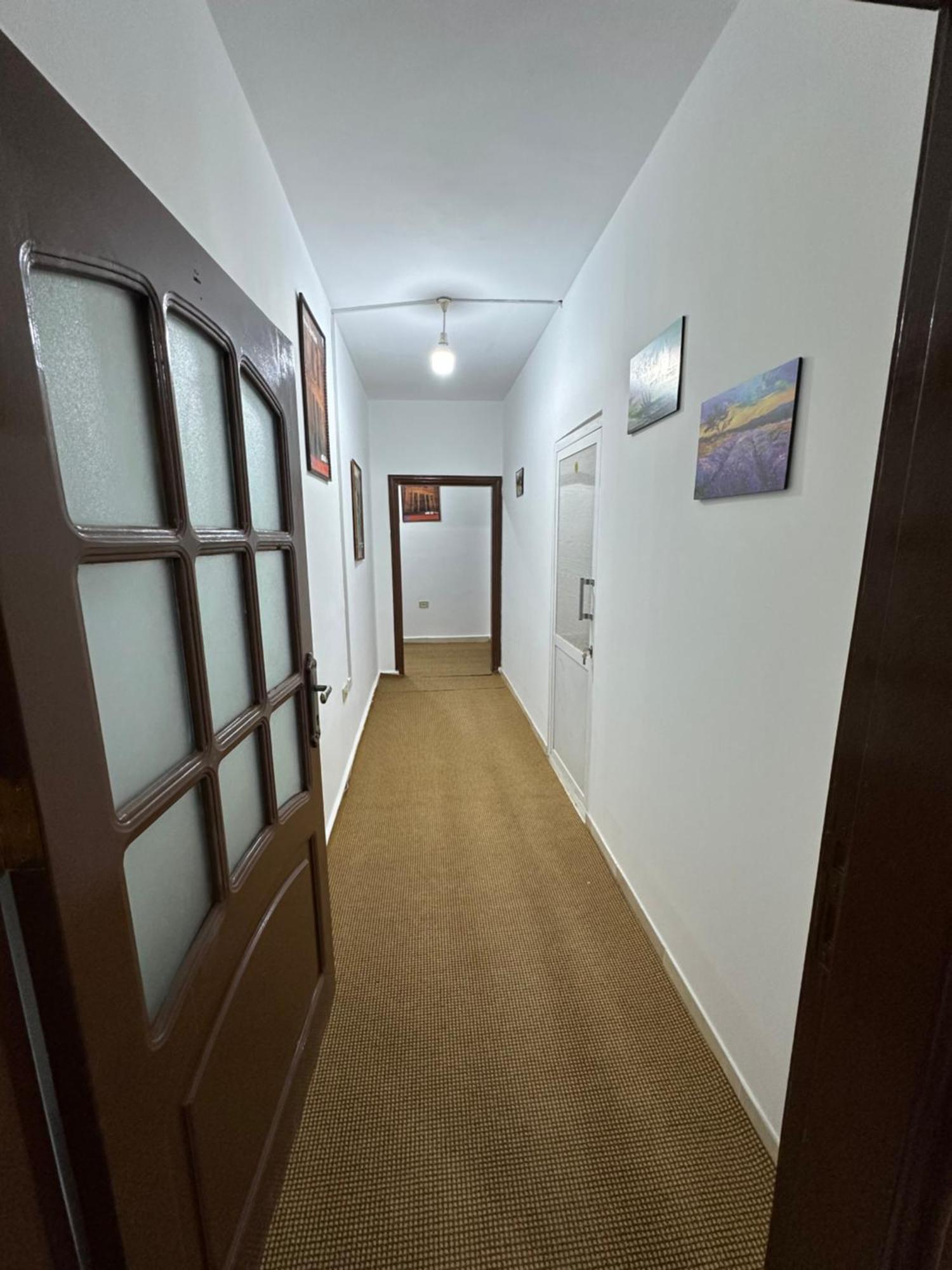 Marvel Hostel Ваді-Муса Екстер'єр фото